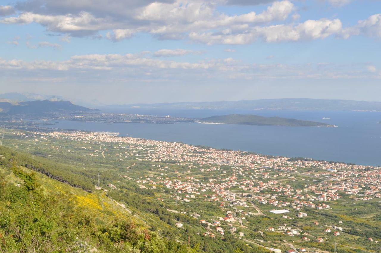 Apartmani Ujakovic Kaštela Εξωτερικό φωτογραφία